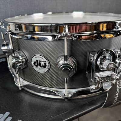 DW DRVF5514SVC Collector's Series Carbon Fiber 5.5x14" Snare Drum with Chrome Hardware 2020 - Present - Black image 1