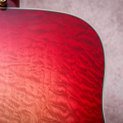 GIBSON USA Custom Shop Custom Hummingbird Quilt #1 of 28 "Heritage Cherry burst" (2008) image 18