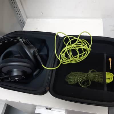 AKG Q701 Black image 3