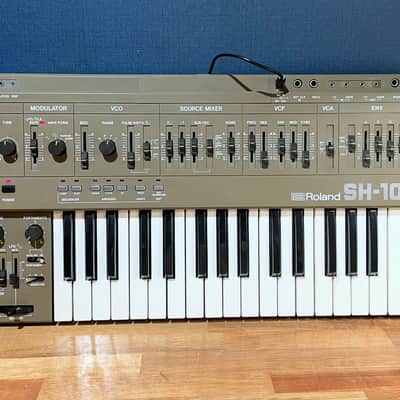 Roland SH-101 32-Key Monophonic Synthesizer - Gray