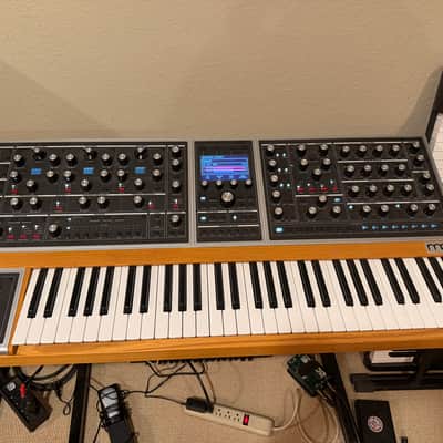 Moog One 8-Voice 61-Key Polyphonic Analog Synthesizer 2018 - Present - Black/Ash