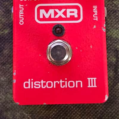 MXR M115 Distortion III Red image 7