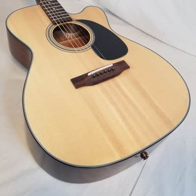 Blueridge BR-43CE Contemporary Series 000 Style Cutaway Acoustic-Electric Guitar image 9