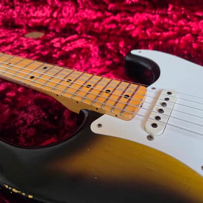 2022 Fender Custom Shop 1957 Reissue Stratocaster Heavy Relic, two-tone sunburst EX image 9