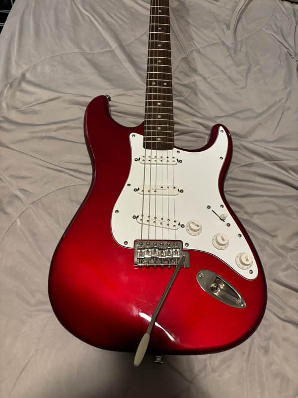 Upgraded Classic Vibe '60s Stratocaster with Laurel Fretboard image 1