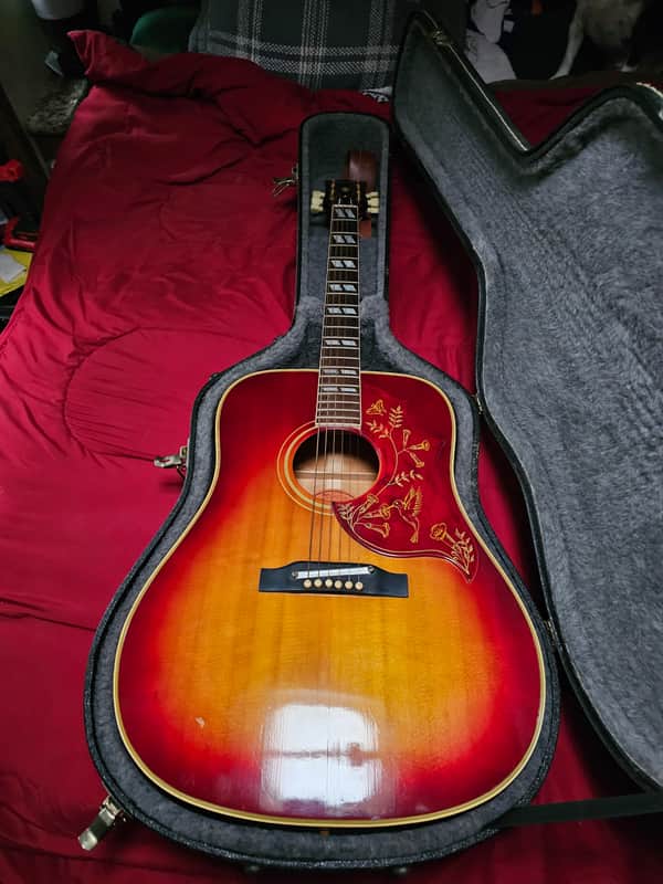 Gibson Hummingbird 1961 - Sunburst - Excellent