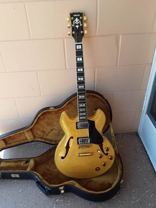 Yamaha SA2100 Vintage Semi-Hollow Electric Guitar image 1