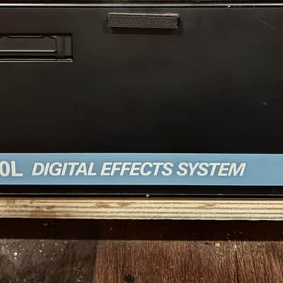 Lexicon 480L Digital Effects System with LARC Remote 1980s - Black / White Remote image 4