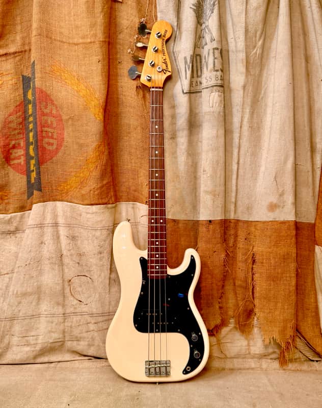Fender PB-70 Precision Bass Reissue MIJ | Reverb Canada