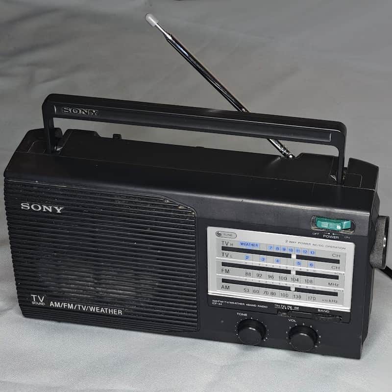 1993 Sony ICF-34 Black