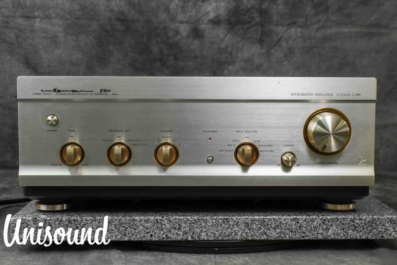 Luxman L-580 Class A Stereo Integrated Amplifier in Very Good