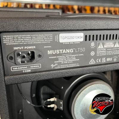 Fender Mustang Lt 50 image 7