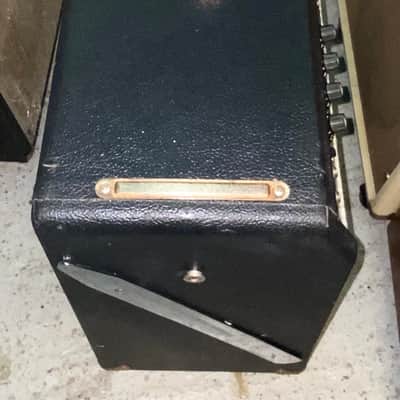 Fender Vibrosonic Reverb 1979 - Silver Face - Export Model 117-240 Volt image 3