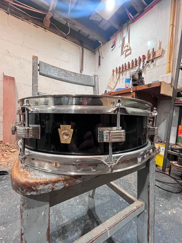 Ludwig Downbeat 4x14 snare 60’s - Jet black pearl wrap image 1