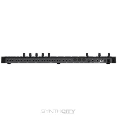 Arturia KeyStep Pro 37-Key MIDI Controller 2020 - 2021 - Black image 2