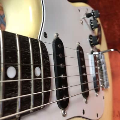 Fender Stratocaster 1980 Arctic White image 17