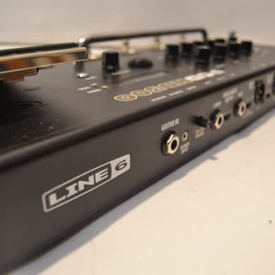 Line 6 POD HD300 Multi-Effect and Amp Modeler 2010s - Black image 5
