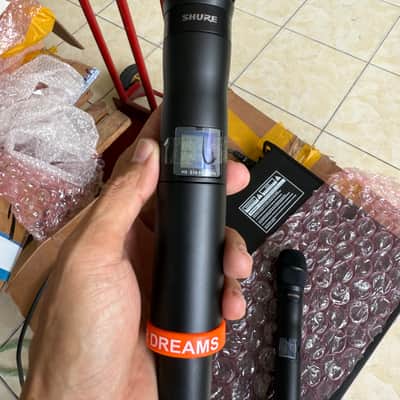 Shure UR2 Wireless Handheld Microphones with KSM9 Capsules – H4 Band, worldwide shipping image 2