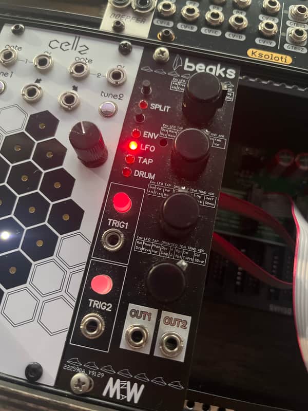 Mutable Instruments Peaks