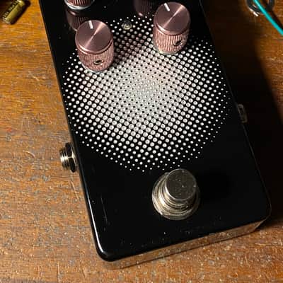 Super-Freq Ugly Face 2022 Black gloss with dot pattern image 4
