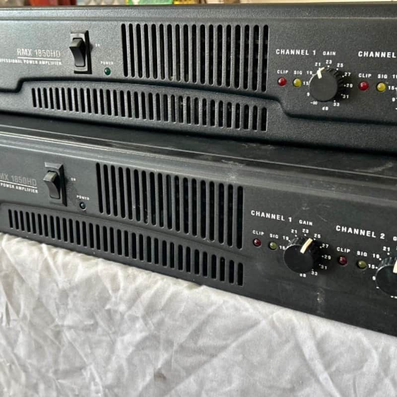2000s QSC RMX1850HD Professional Power Amplifier Black