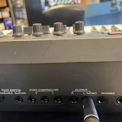 Yamaha MODX6 Synthesizer - Black image 5
