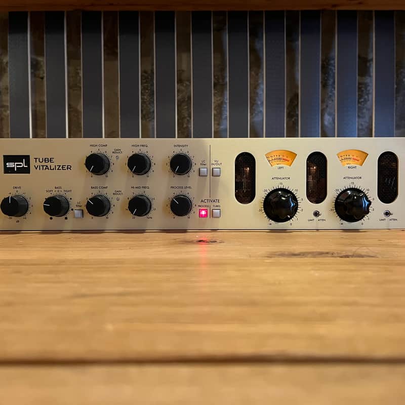 1996 – Present SPL 9530 Tube Vitalizer Signal Processor Gold