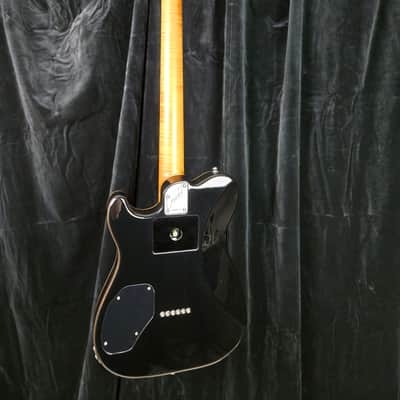 Cream T Astra Custom 2025 - Whiskerburst image 5