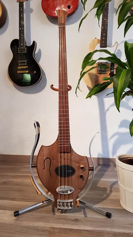 Flybasse image 1