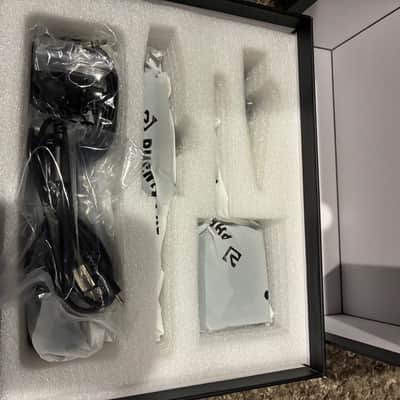 Open Box! PDP-M | Portable UHF Stereo Wireless in-Ear Monitor System w/ 16 Frequencies image 3