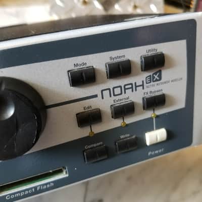 Creamware Noah image 14