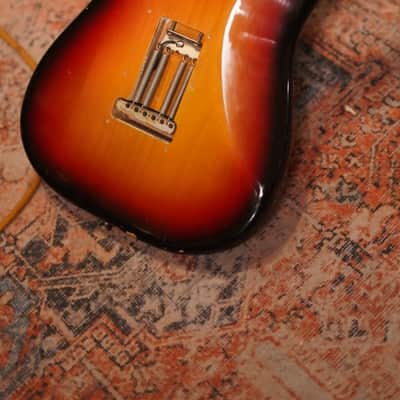 Fender Stratocaster with Rosewood Fretboard 1971 - Sunburst image 3