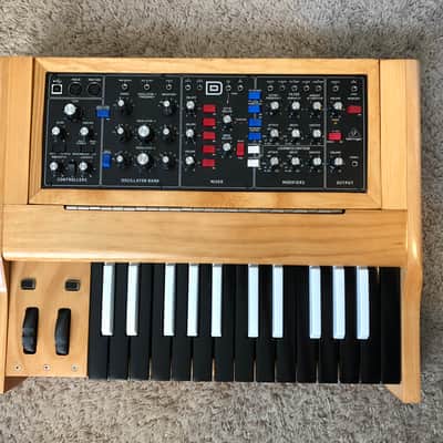 Behringer Model D Keyboard Enclosure 2018 Butterscotch, inverted keys image 2