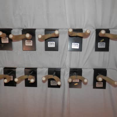 Sho-All Violin Hangers for Slatboard Retail Display Lot of 10 large violin holders used image 1