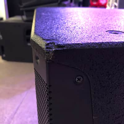 Mackie SRM650 1600W 15″ High-Definition Powered Loudspeaker (Floor Model) image 5