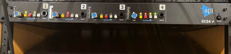 API 3124+ 4-Channel Mic Preamp image 1