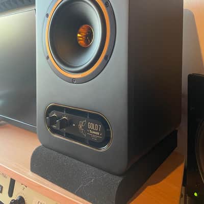2 Tannoy GOLD 7 Dual-Concentric 6.5" Powered Studio Monitor image 7