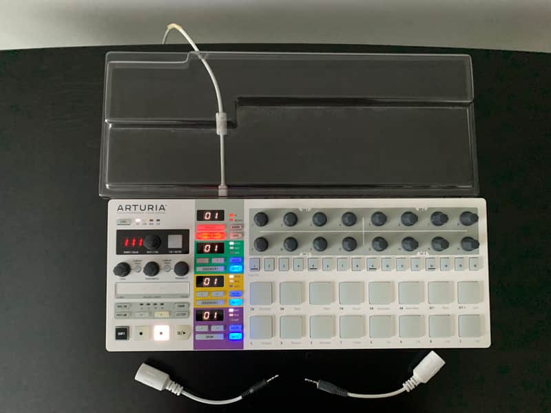 BeatStep Pro MIDI Controller image 1
