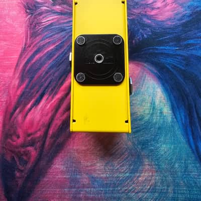 Aguilar DB 599 Bass Compressor 2021 - Present - Yellow/ temple plate image 4