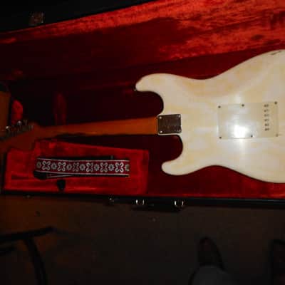 Fender Stratocaster with Rosewood Fretboard 1966 - Olympic White image 8