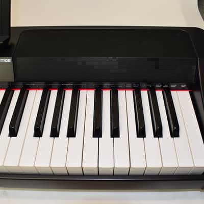 Alesis Prestige Digital Piano Keyboard image 7