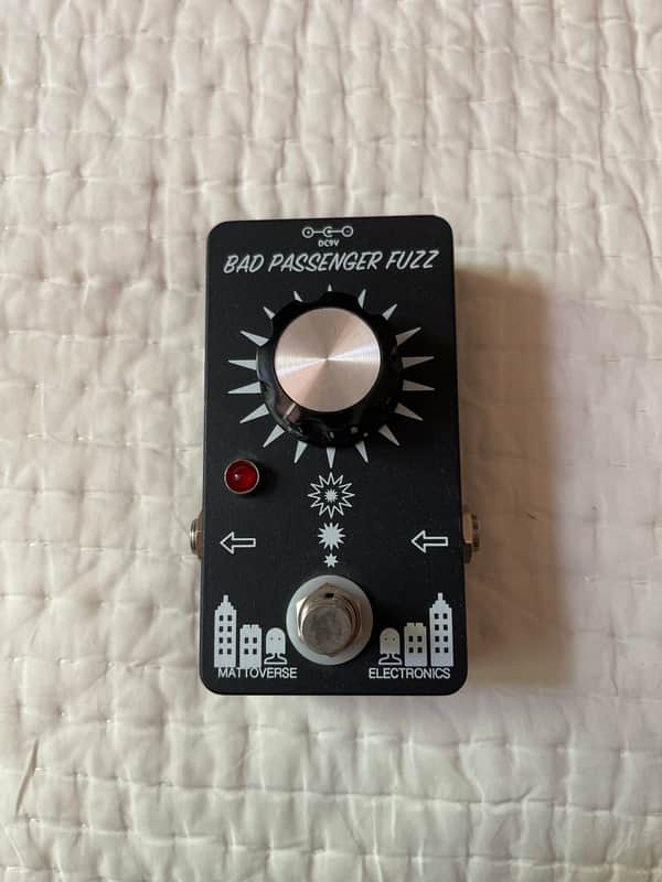 Mattoverse Electronics Bad Passenger Fuzz v1 2010s - Black image 1