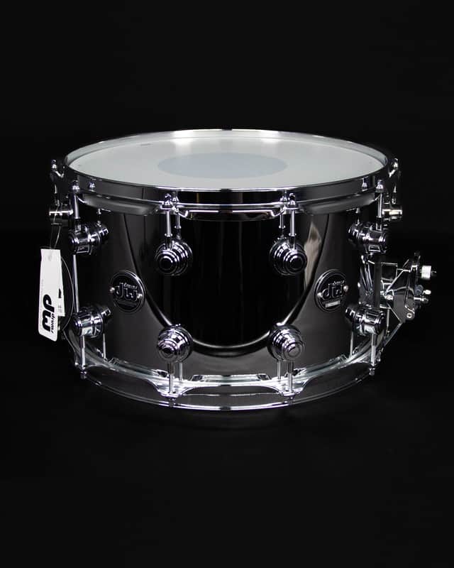 DW 14" x 8" Performance Series Chrome over Steel Snare Drum image 1