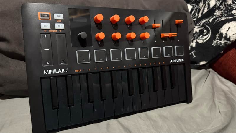 Arturia MiniLab 3 25-Note Compact MIDI Keyboard and Pad Controller image 1