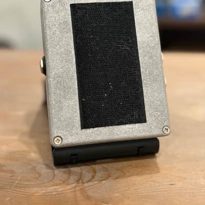 Electro-Harmonix Micro POG Polyphonic Octave Generator 2007 - Present - Red / Gray image 5