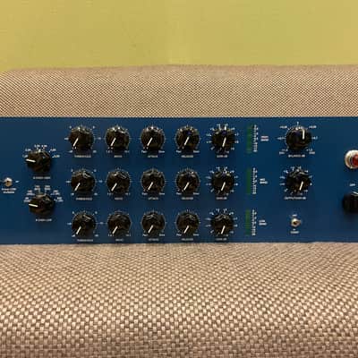 Tube-Tech SMC 2BM Stereo Mastering Multiband Compressor | Reverb