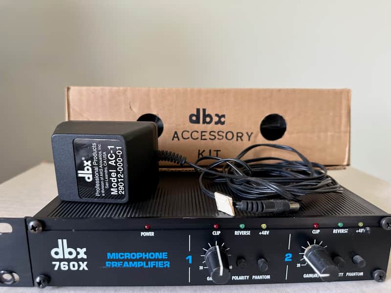 dbx 760X 2-Channel Microphone Preamplifier image 1