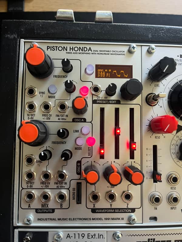 Industrial Music Electronics Piston Honda MKIII image 1