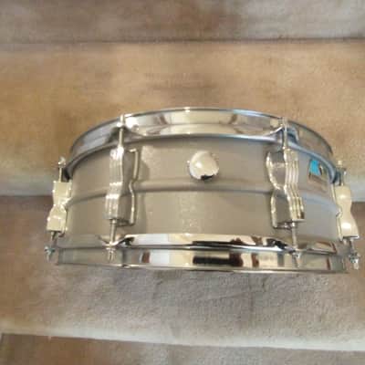 Ludwig Vintage Acrolite aluminum snare drum b&o badge excellent! image 6