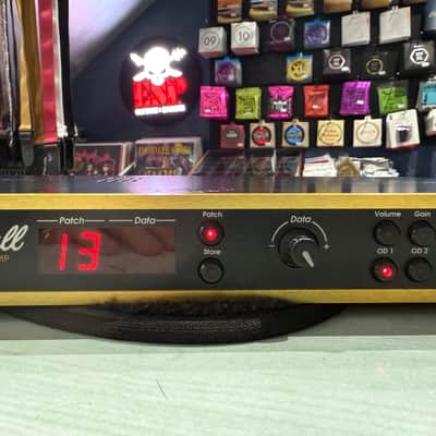 Marshall JMP-1 Valve MIDI Preamp 1992 - 2007 - Gold image 3